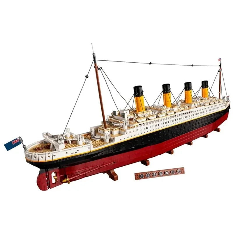 CAN0000088 - Grand bateau de croisière Titanic