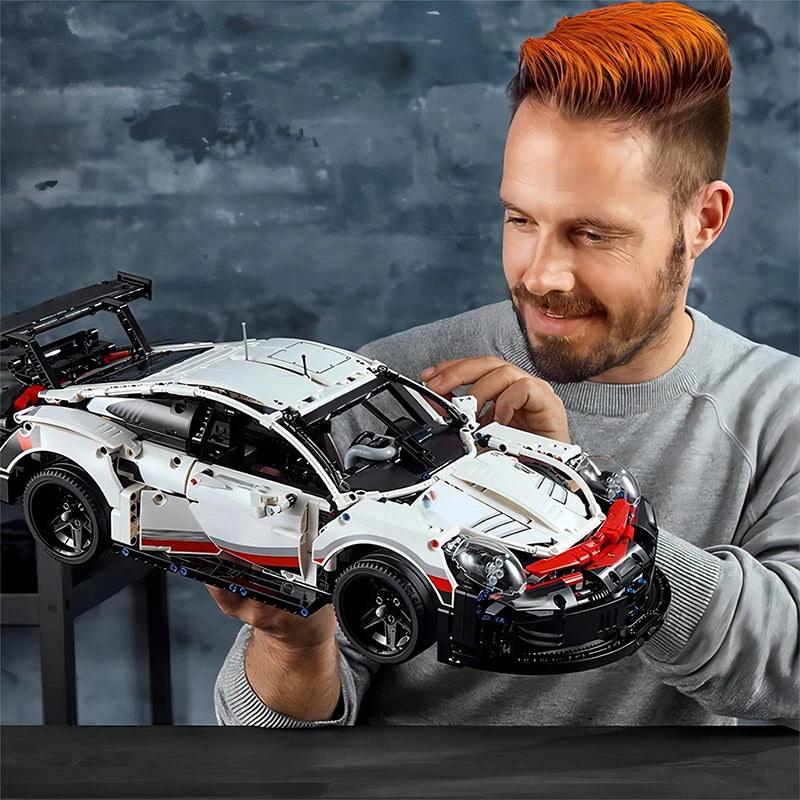 CAN0000027 - Porsche 911 RSR Building Block Set – 1:10 Scale Model for Collectors