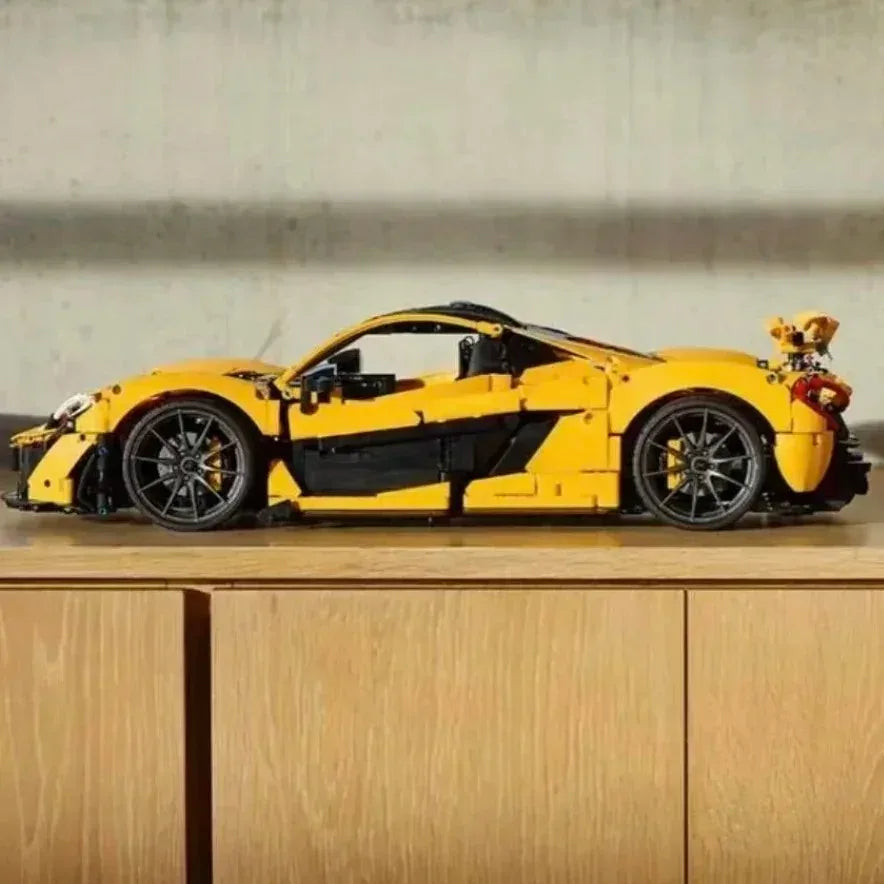 CAN0000033 - McLaren P1 Building Block Set