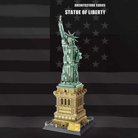 CAN0000024 - Statue of Liberty Building Block Set – 1577 Pieces Architectural Model